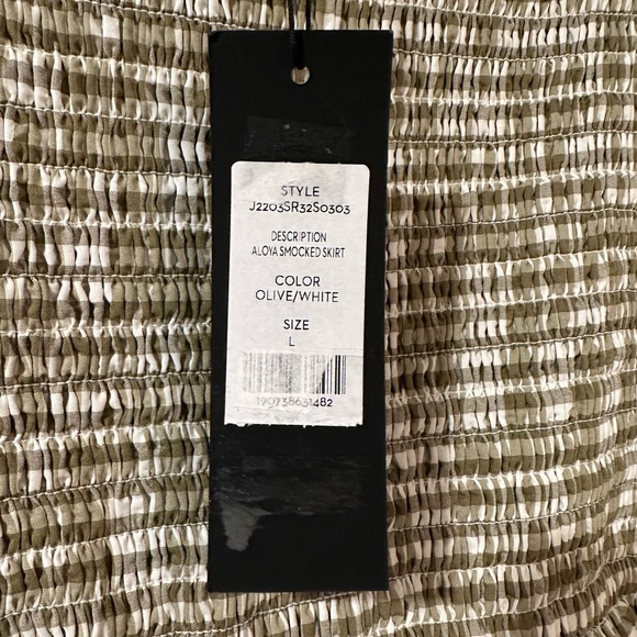 Veronica Beard Smocked Skirt - Picture 3 of 5